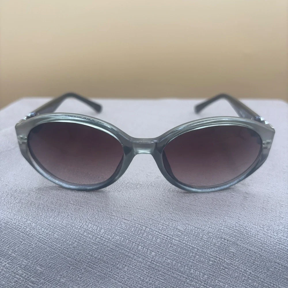Unbranded Oval Sunglasses Womens OS Grey Excellent Coquette Y2K 6007